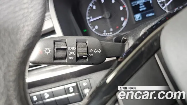 KG_Mobility_Ssangyong Rexton Новый Rexton Sport Дизель 2.2 4WD — Фото автомобиля 18