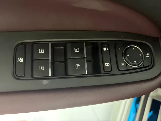 GAC Trumpchi M6 — Фото автомобиля 11