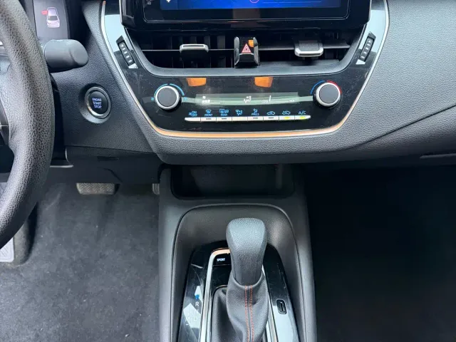 Toyota Corolla — Фото автомобиля 12