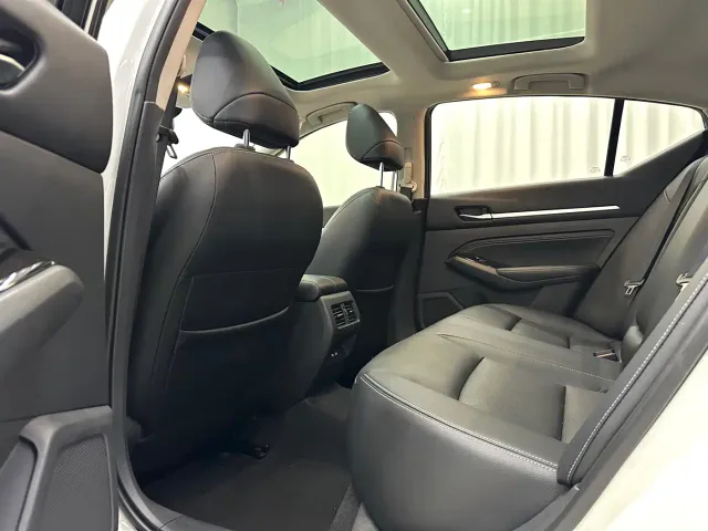 Nissan Teana — Фото автомобиля 8