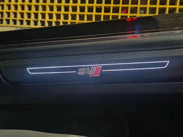 Audi RS e-tron GT — Фото автомобиля 4