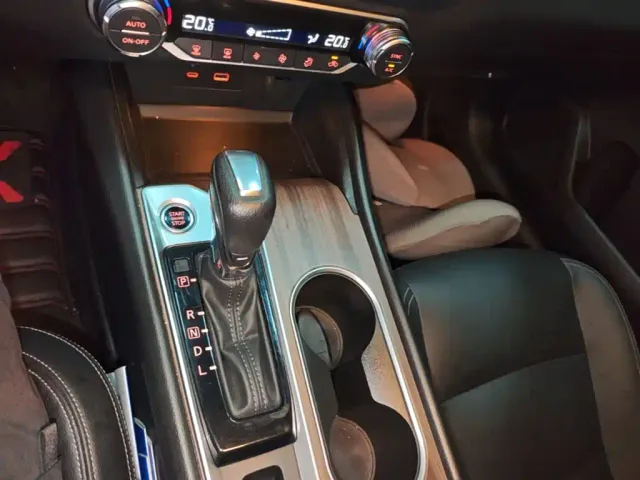 Nissan Teana — Фото автомобиля 13