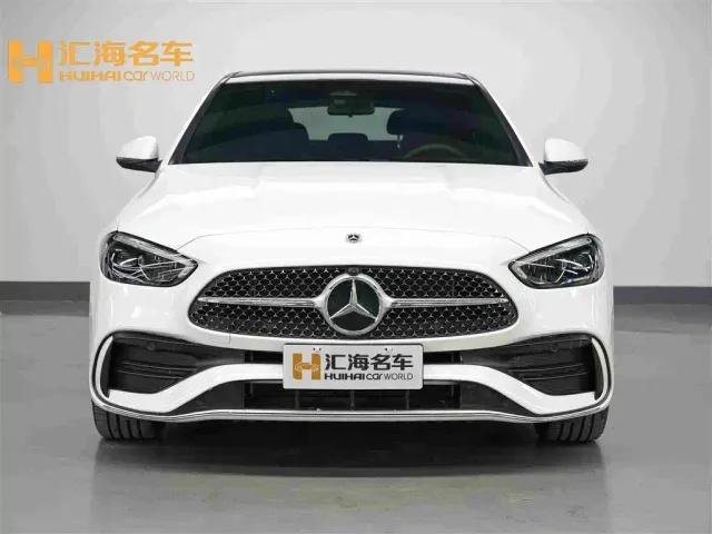 Mercedes-Benz C-Class — Фото автомобиля 2