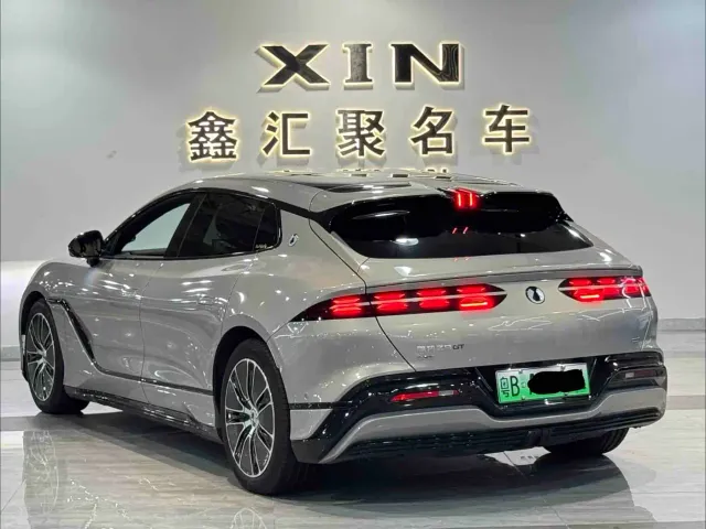 Denza Z9GT — Фото автомобиля 5