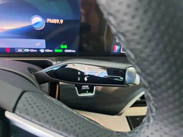 Buick Buick GL8 New Energy 2025 Landlux Smart Edition 7-seater — Фото автомобиля 13