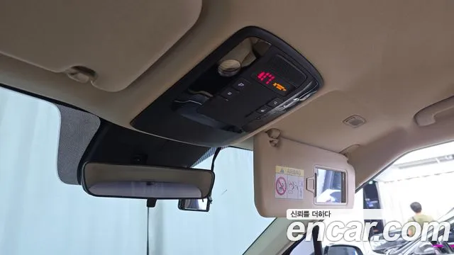 Kia Canival Carnival 4 поколение Дизель 9 мест Prestige — Фото автомобиля 15