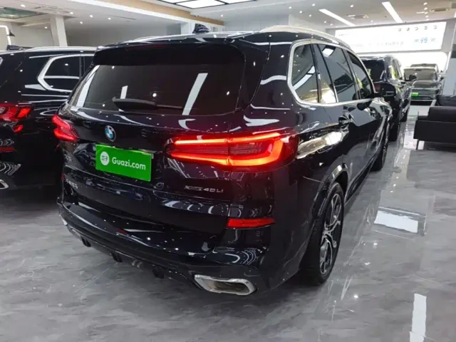 BMW X5 — Фото автомобиля 4