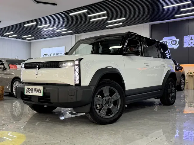 Фотография автомобиля — iCAR 03