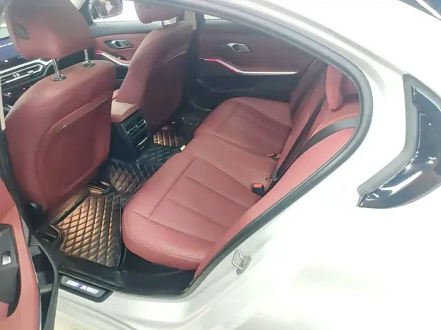 BMW 3 Series — Фото автомобиля 16
