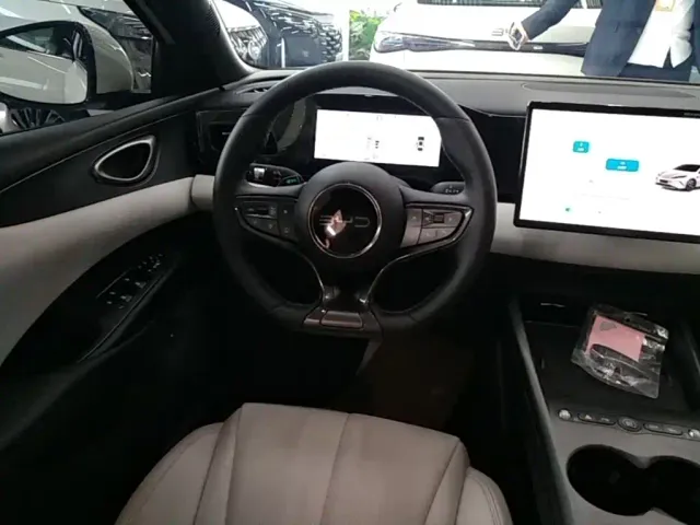 BYD Seal 06 — Фото автомобиля 10