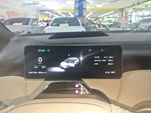 Nio ET5 Touring — Фото автомобиля 11