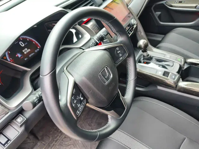 Honda Civic — Фото автомобиля 14