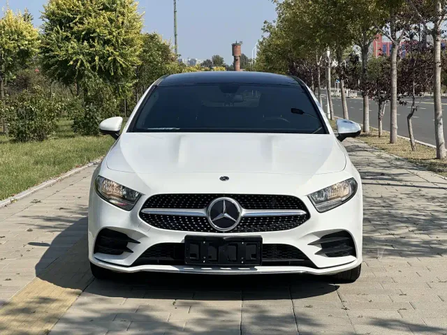 Mercedes-Benz A-Class — Фото автомобиля 3
