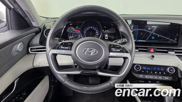 Hyundai Avante CN7 — Фото автомобиля 13