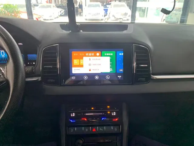 Skoda Karoq — Фото автомобиля 13