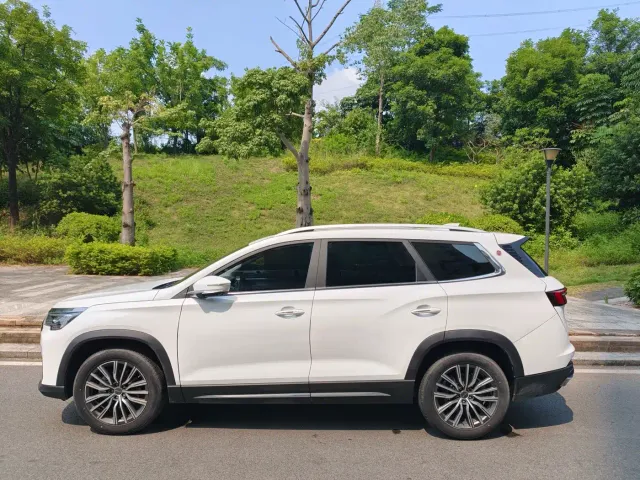 Jetour X90 Plus — Фото автомобиля 8