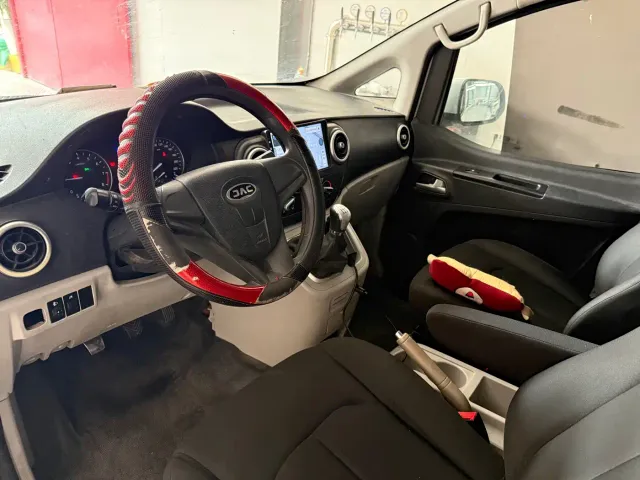JAC Refine M3 — Фото автомобиля 3