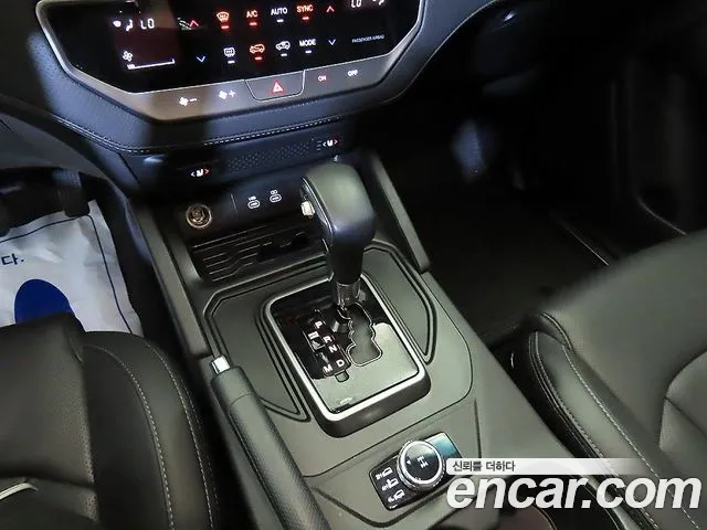 KG_Mobility_Ssangyong Rexton Новый Rexton Sport Дизель 2.2 4WD — Фото автомобиля 12