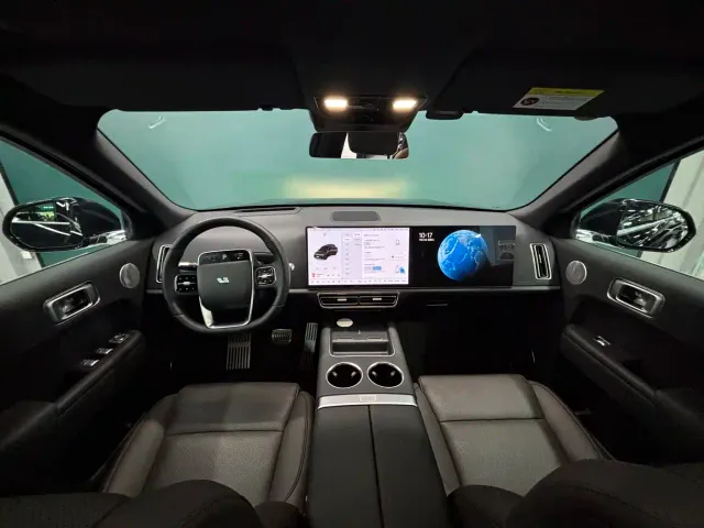 Li Auto L9 — Фото автомобиля 3