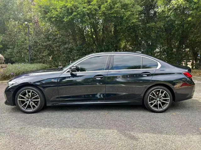 BMW 3 Series — Фото автомобиля 11