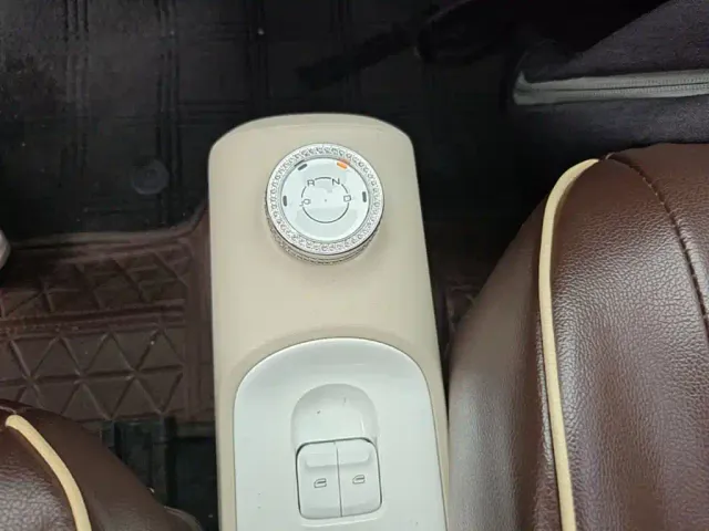Wuling Motors Hongguang MINIEV 2024 Model 3rd Generation 170km — Фото автомобиля 13