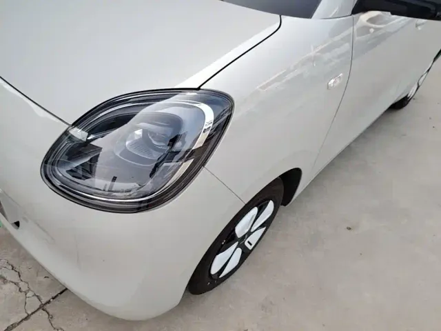 Wuling Hongguang Mini EV — Фото автомобиля 23