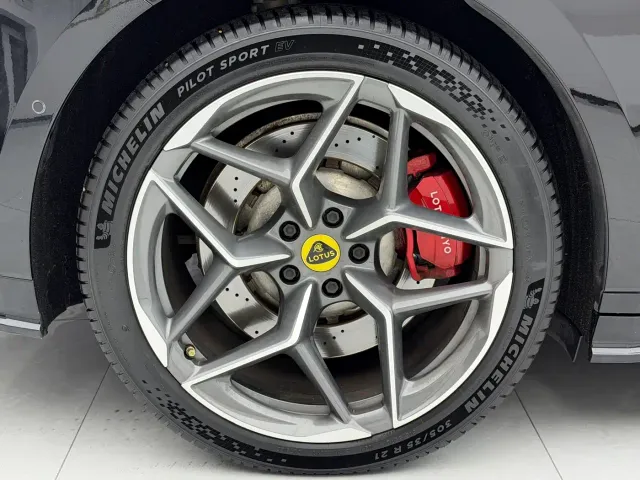 Lotus Emeya — Фото автомобиля 8