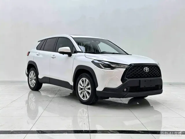 Toyota Corolla Cross — Фото автомобиля 3