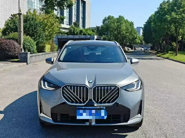 BMW X3 — Фото автомобиля 2