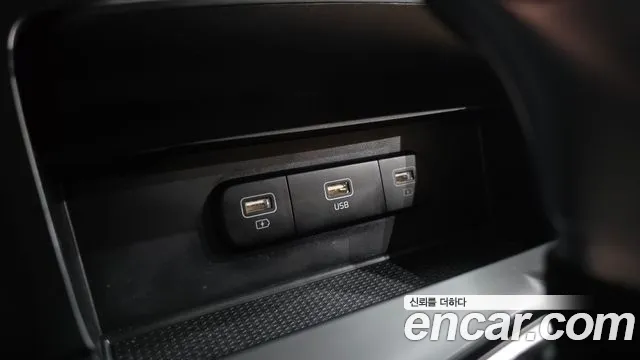 Kia Carnival 4th Gen — Фото автомобиля 16