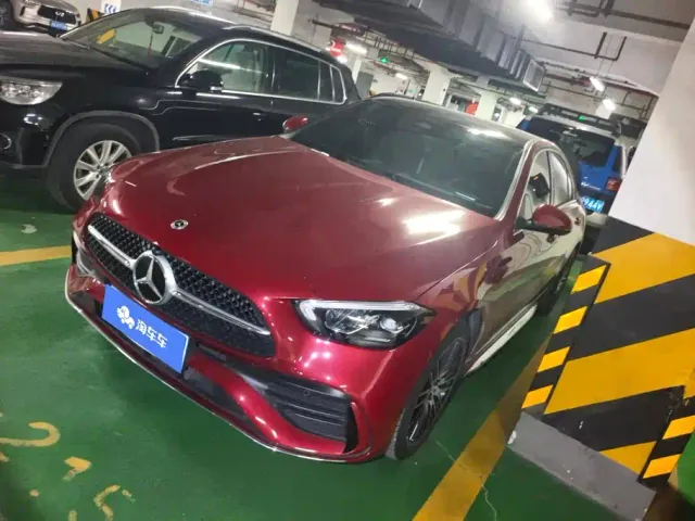 Фотография автомобиля — Mercedes-Benz C-Class