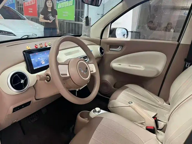 Wuling Hongguang Mini EV — Фото автомобиля 3