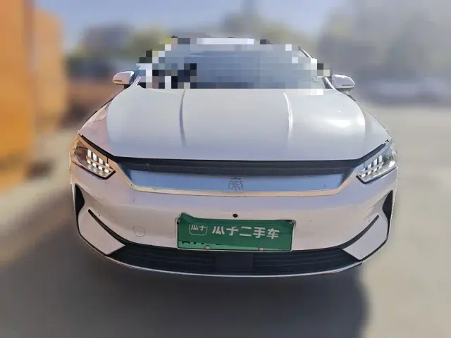 BYD Qin PLUS — Фото автомобиля 2