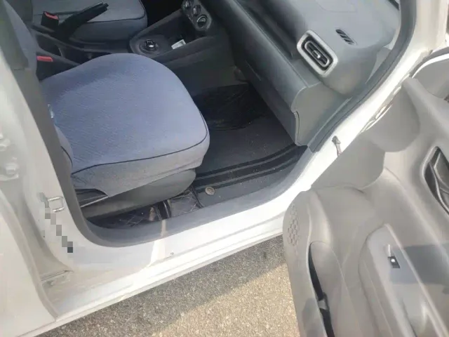 Wuling Hongguang — Фото автомобиля 19