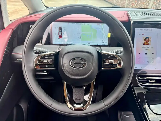 GAC Trumpchi E9 — Фото автомобиля 11