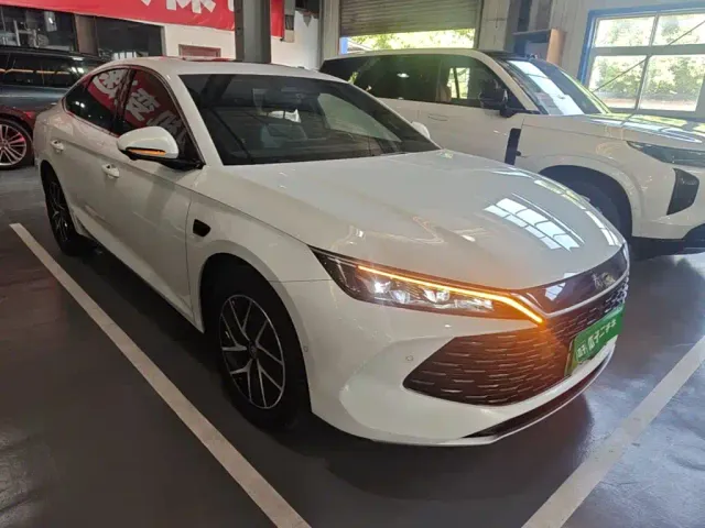 BYD Qin L — Фото автомобиля 3
