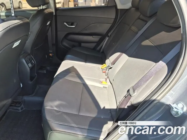Hyundai Kona SX2 — Фото автомобиля 8