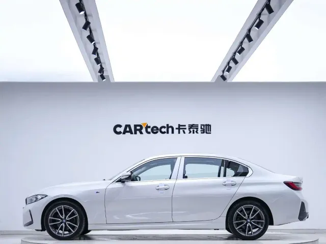 BMW 3 Series — Фото автомобиля 3