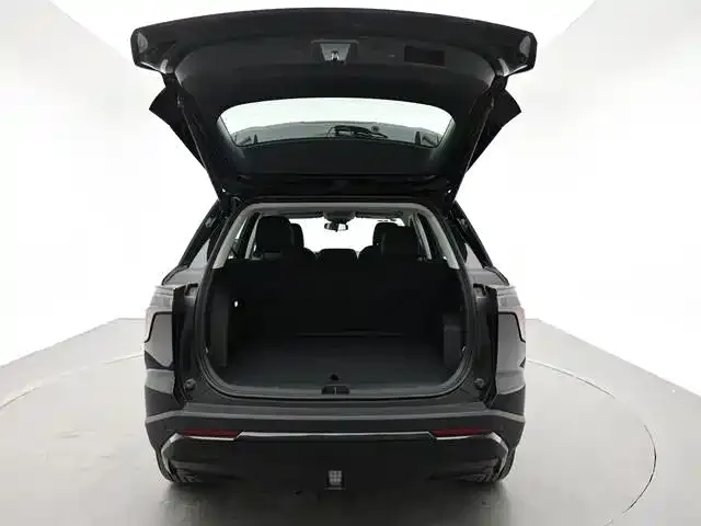 Chevrolet Equinox Plus 2024 102km RS Ultimate Edition — Фото автомобиля 10