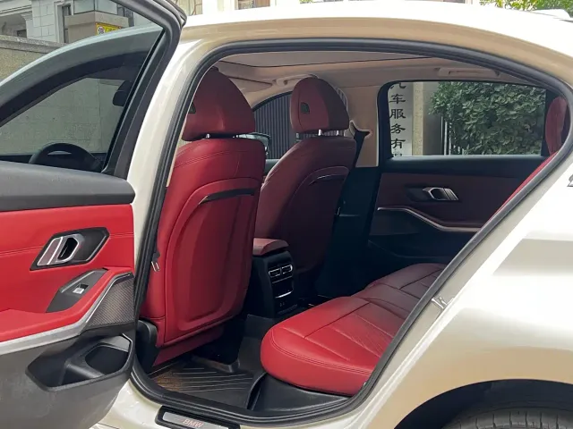 BMW i3 — Фото автомобиля 8