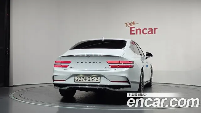 Genesis G80 RG3 — Фото автомобиля 4