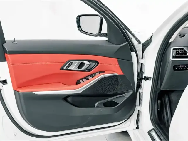 BMW 3 Series — Фото автомобиля 15