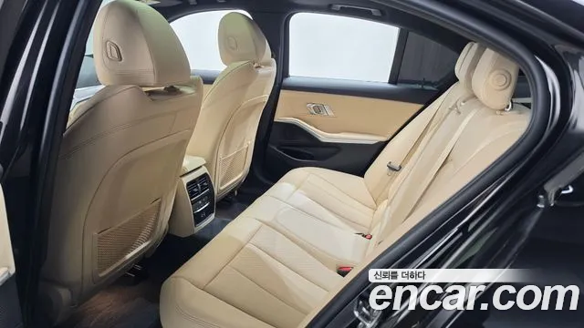 BMW 3 Series G20 — Фото автомобиля 11