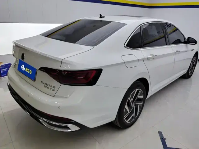 Volkswagen Sagitar — Фото автомобиля 3