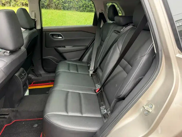Nissan X-Trail — Фото автомобиля 12
