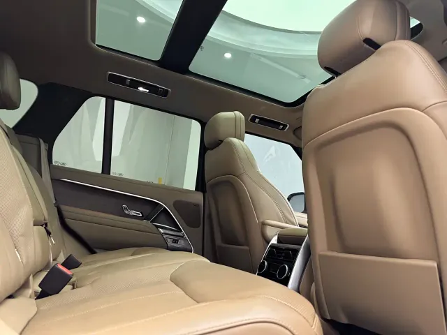 Land Rover Range Rover — Фото автомобиля 13
