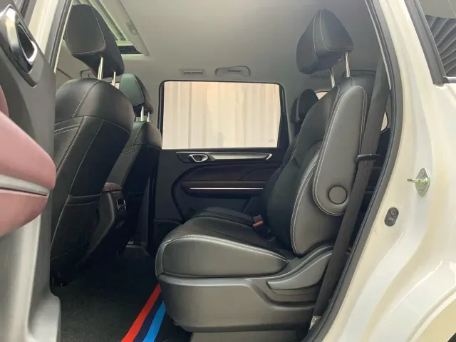 GAC Trumpchi M6 — Фото автомобиля 9