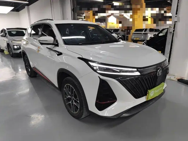 Changan CS75 Plus — Фото автомобиля 3