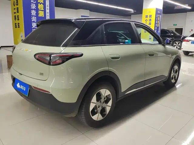 Geely Starry Wish — Фото автомобиля 3