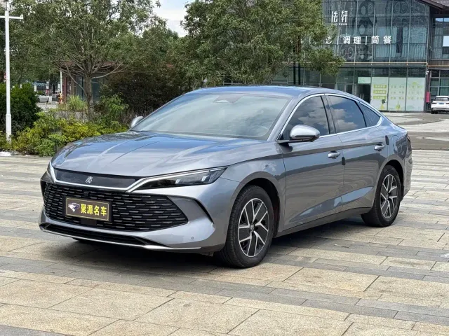 BYD Qin L — Фото автомобиля 9